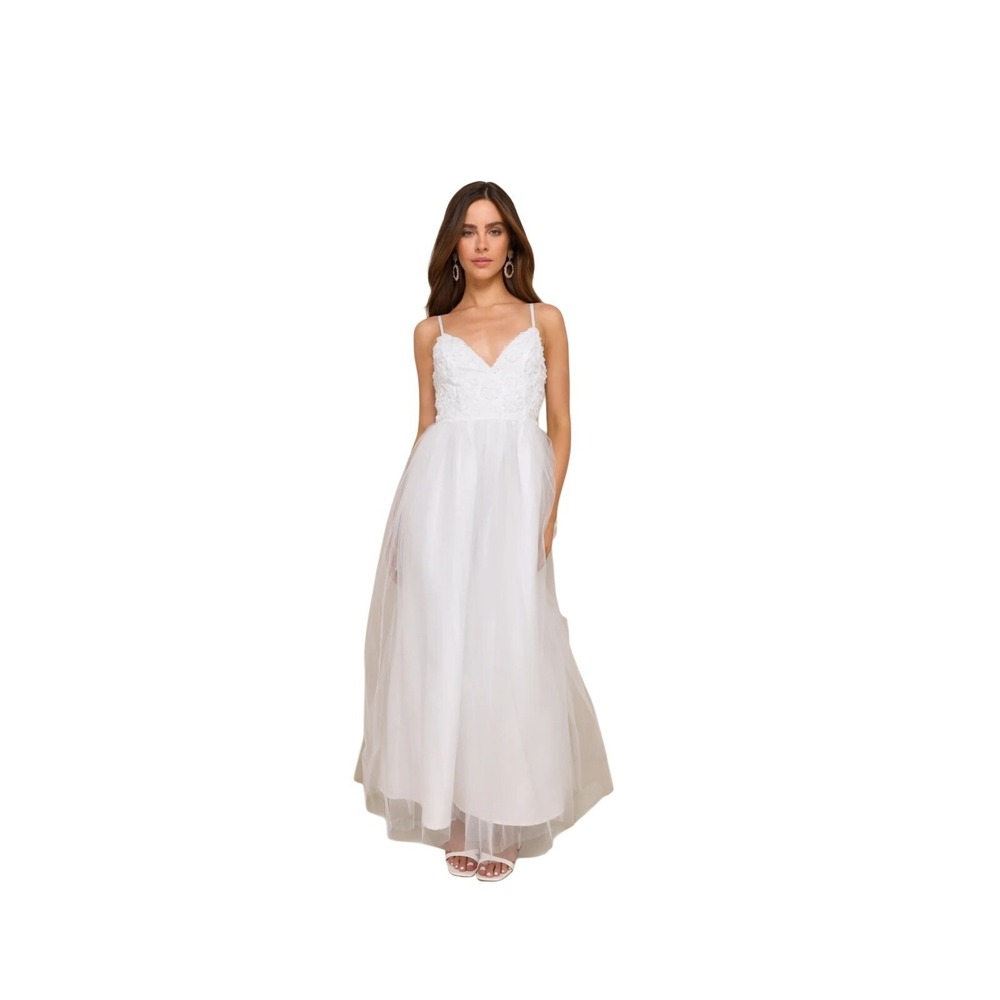 NWT Lulus Graceful Beauty White 3D Floral Tulie Sleeveless Maxi Dress Size‎ S